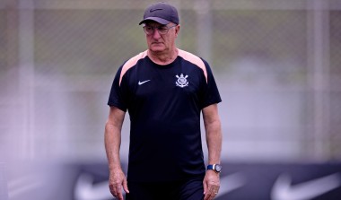 Corinthians encara o Cruzeiro em Belo Horizonte