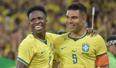 Brasil leva susto, mas goleia Panamá e se despede em alta para Copa do Mundo