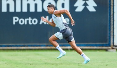 Grêmio encerra preparação e enfrenta o Cruzeiro neste sábado pelo Brasileirão