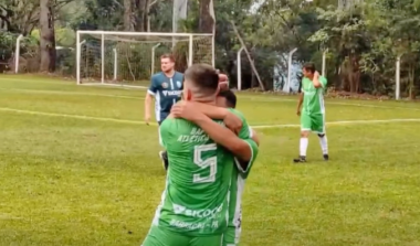 Barracão Atlético Clube garante vaga nas quartas de final do Regional de Amadores