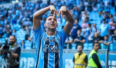 Grêmio confirma lesão muscular de Monsalve
