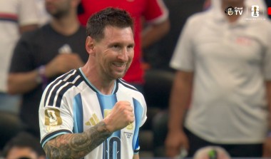 Messi faz história, Argentina supera Áustria e avança na Copa