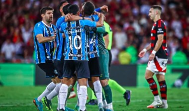 Com gol de Volpi, Grêmio empata com o Flamengo no Maracanã