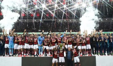 Flamengo empata com o Fluminense e é campeão carioca