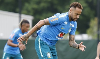 Com Neymar 100% pronto e Alisson em campo, Brasil encerra preparação contra a Escócia
