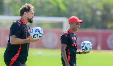 Inter demite preparador de goleiros e auxiliares da comissão técnica