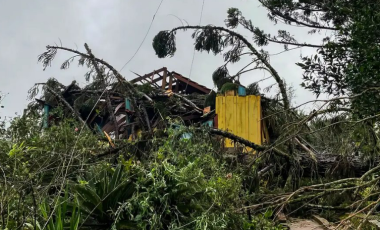 Alerta vermelho prevê tempestades, granizo e ventos acima de 100 km/h no Sul do Brasil