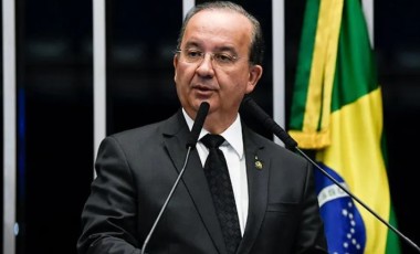 Governador de Santa Catarina coloca equipes do Estado à disposição para auxiliar vítimas de terremoto na Venezuela
