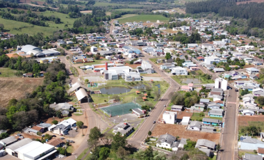 Prefeito de Bom Jesus do Sul alerta sobre golpe com uso indevido de sua foto no WhatsApp