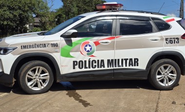 Homem com mandado de prisão por ameaça é detido
