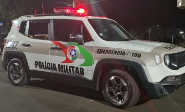 PM atende ocorrências de ameaça, prisão e violência doméstica no Extremo Oeste de SC