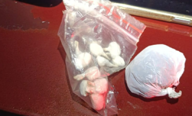 Casal é abordado com maconha e cocaína durante ação da PM