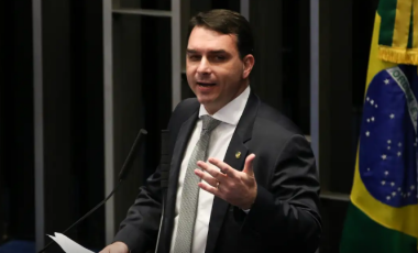 Flávio Bolsonaro declara R$ 8,2 milhões em bens ao TSE
