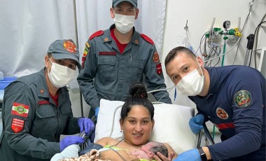 Corpo de Bombeiros de SC já auxiliou mais de 100 partos de emergência em 2026