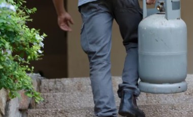 Suspeitos são detidos após furto de botijão de gás no centro