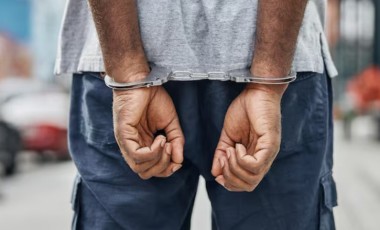 Homem é preso por violência psicológica contra mulher e ameaças