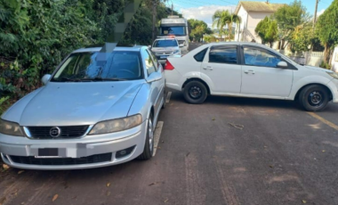 Motorista é preso por embriaguez após colisão no centro