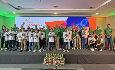 Sicredi lança Cooperativa Escolar com jovens do projeto Formando Cidadão em Capanema
