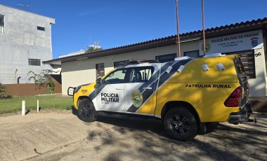 Homem é preso após tentar entrar à força na casa da própria mãe