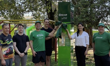 Caminhada Verde da Sicredi Fronteiras reúne comunidade e marca entrega de estação de hidratação