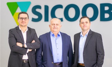Sicoob São Miguel empossa novo Conselho de Administração e Diretoria Executiva para mandato 2025-2029