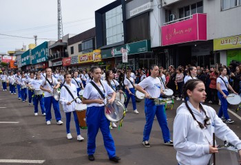 Orgulho e emoção marcam o desfile de 7 de setembro