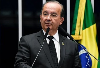 Governador de Santa Catarina coloca equipes do Estado à disposição para auxiliar vítimas de terremoto na Venezuela