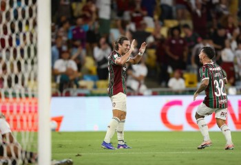 Fluminense vence o São Paulo no Maracanã e encosta nos líderes do Brasileirão