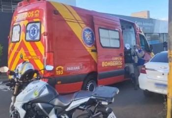 Mulher fica ferida após colisão entre duas motocicletas