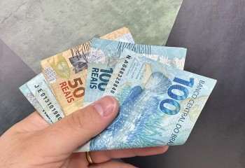 Governo libera dinheiro extra para trabalhadores que nasceram em setembro