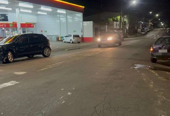 Colisão entre veículos  é registrado no bairro da Cango