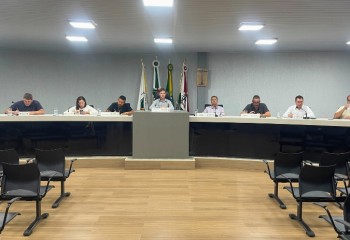 Legislativo apresenta portaria e projeto de lei voltados ao calendário legislativo e ao reconhecimento institucional