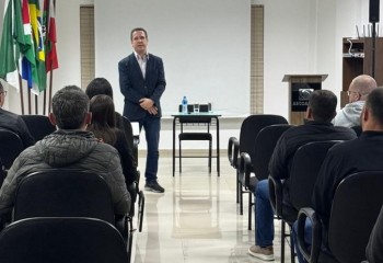 ASCOAGRIN promove debate sobre compras públicas e incentiva empresas a participar das licitações