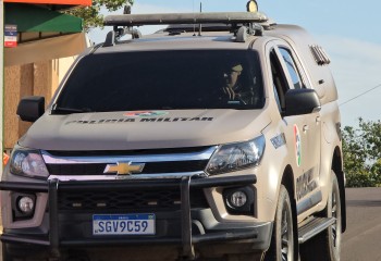 Polícia Militar cumpre dois mandados de prisão
