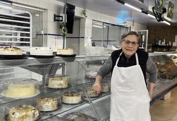 Aos 81 anos, Ires Valiatti ainda acorda antes do amanhecer para fazer o que ama