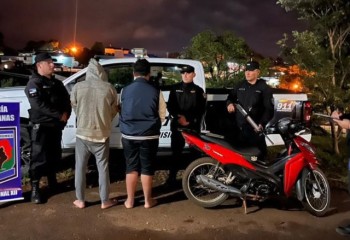 Polícia flagra venda de moto adulterada em grupos de WhatsApp e apreende veículo; menores são conduzidos