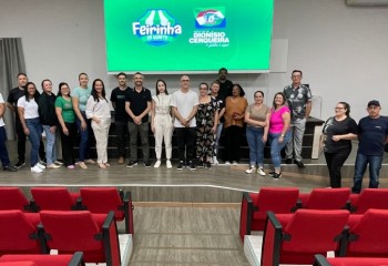 Reunião com feirantes marca etapa final antes da inauguração da nova Feirinha de Quarta-feira