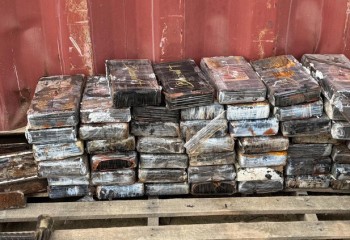 Polícia Federal apreende 150 quilos de cocaína escondidos em carga que seguiria para a Europa em SC