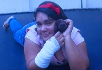 Mulher é condenada após fingir ter 12 anos e enganar família em Joinville