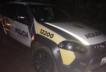 Homem é preso após agredir familiar com golpes de faca e arma de fogo ser apreendida
