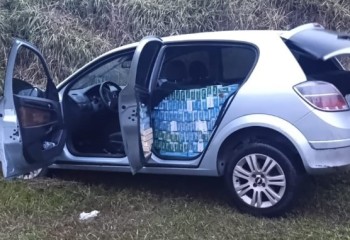 Polícia Militar apreende veículo carregado com cigarros contrabandeados
