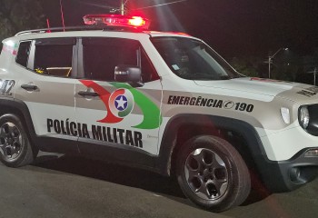 Homem é preso após agredir companheira durante discussão