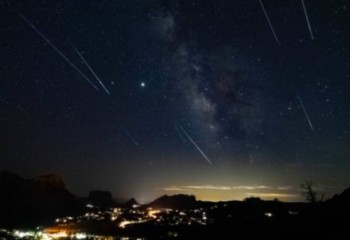 50 km por segundo! Chuva de meteoros promete espetáculo no céu e começa nesta quinta
