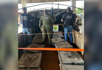 Carreta carregada com blocos de chumbo é apreendida em ação conjunta do BPFron, Polícia Federal e Receita Federal