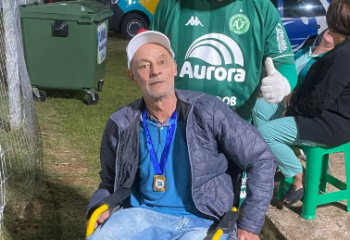 Familiares do Ex-goleiro Rebolino promove rifa beneficente para custear tratamento após AVC