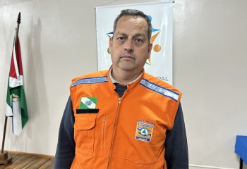 Defesa Civil alerta para possibilidade de tornado e orienta população para sexta-feira