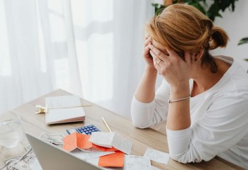 Quando o recomeço pesa: saúde mental no início do ano