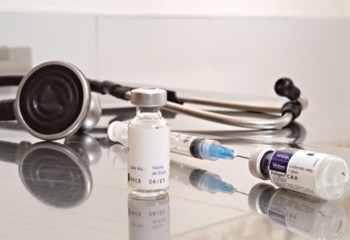 Imunização de gestantes no SUS reduz pela metade os casos graves de bronquiolite em bebês