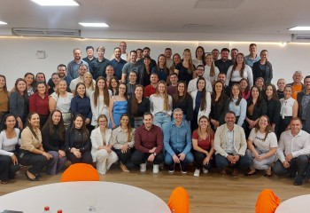 Parceria Unetri e Cresol Evolução promove Programa de Trilhas de Gestão e Liderança