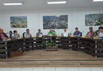 Câmara de Vereadores realiza sessão ordinária com pauta livre
